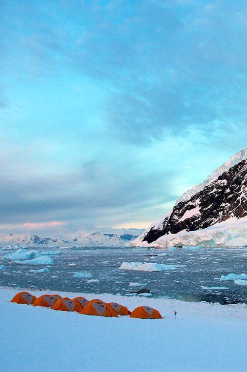 Camping Antarctica