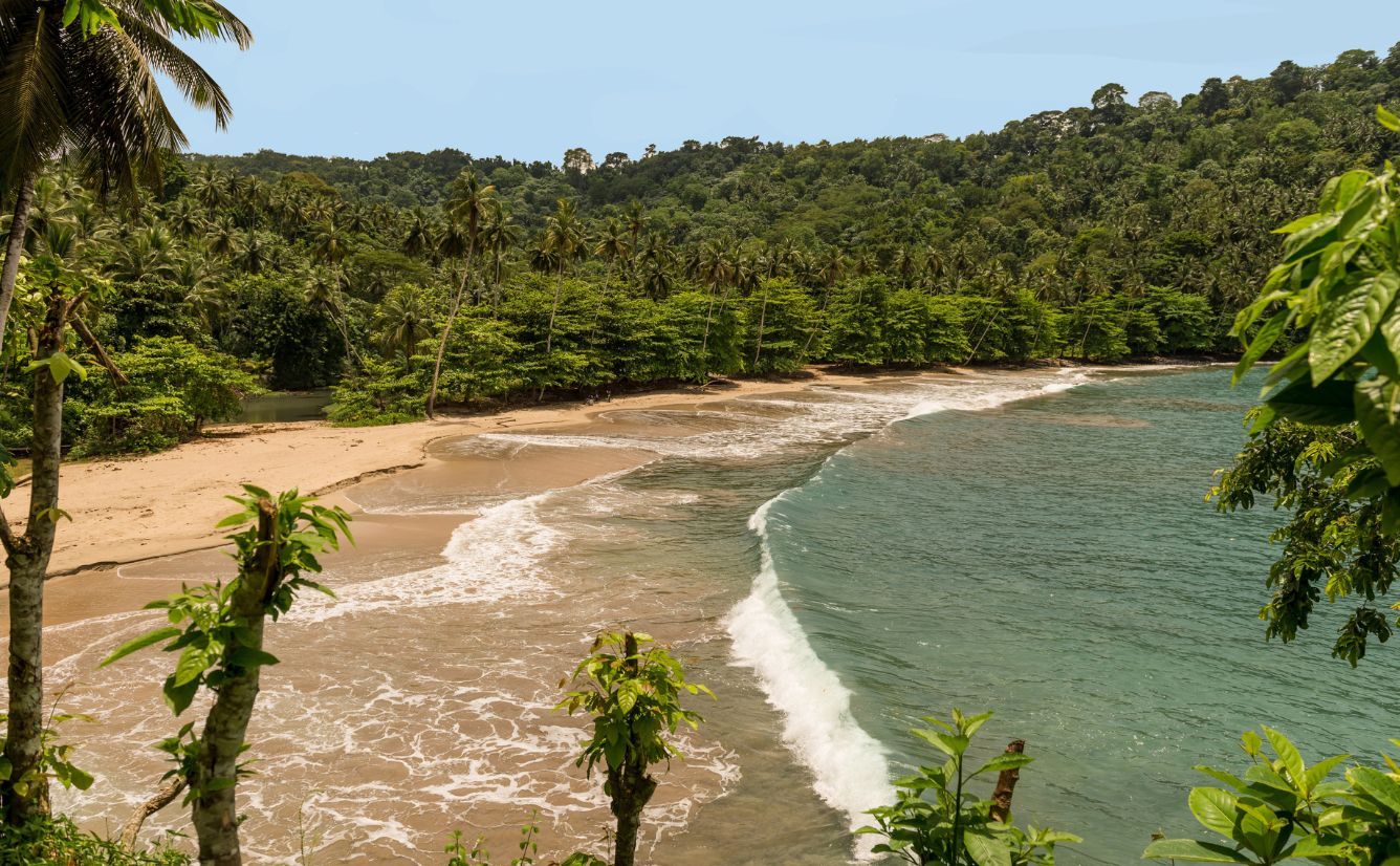 Micomdó beach São Tome + Principe