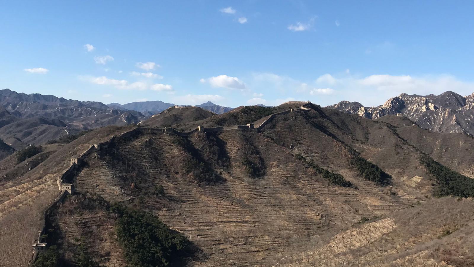 A champagne lunch on the Great Wall of China