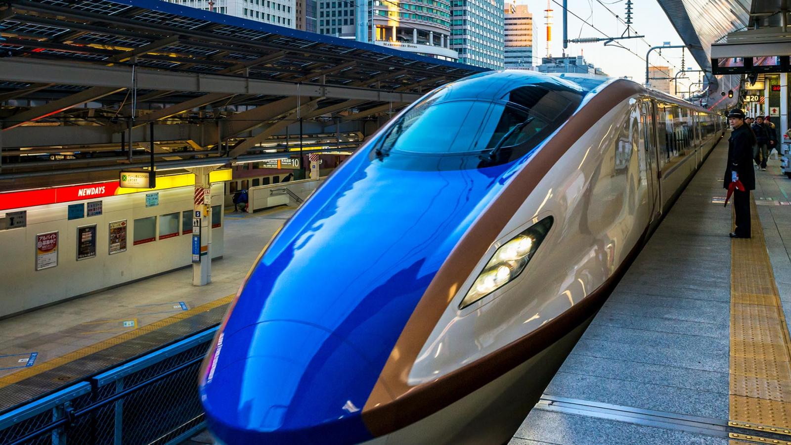 bullet train in japan