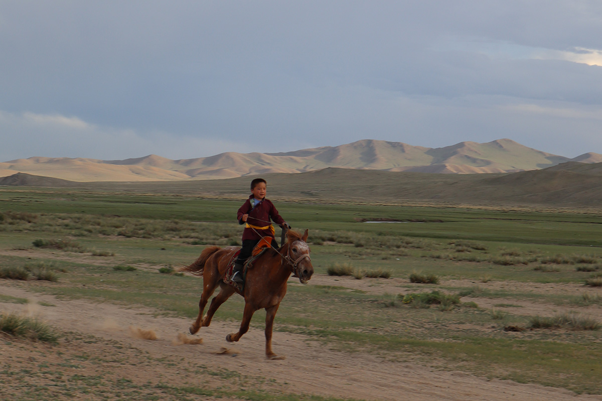 A guide to horse-riding in Mongolia