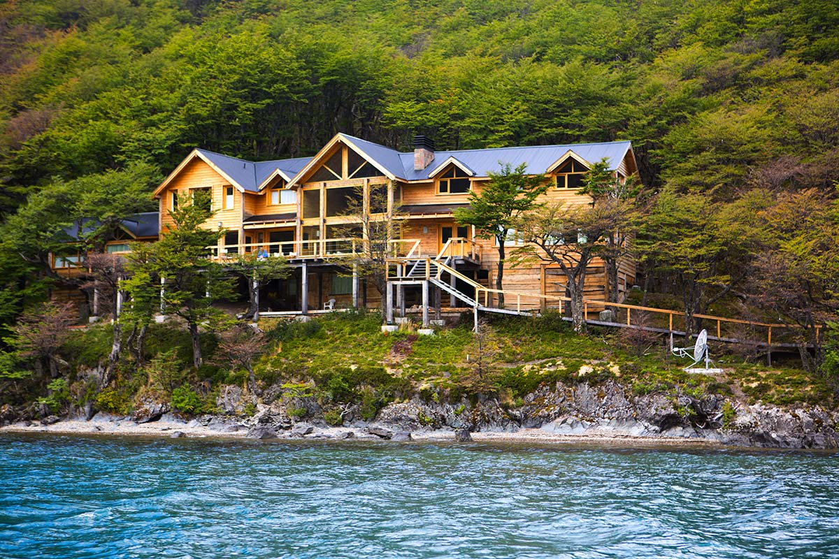 Luxury travel to Argentina, private house on the beach