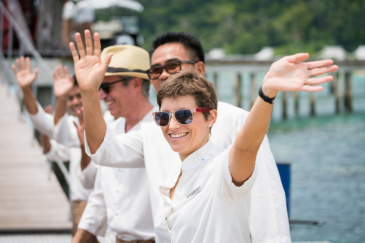 Bawah, Indonesian island holidays