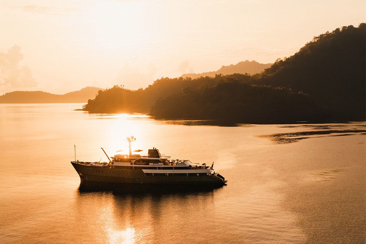 Island hopping to explore Indonesian people and culture