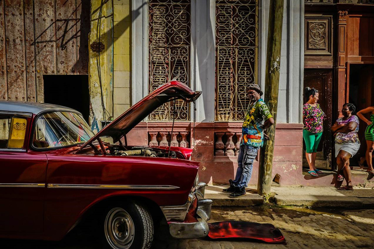 Past versus future in Cuba