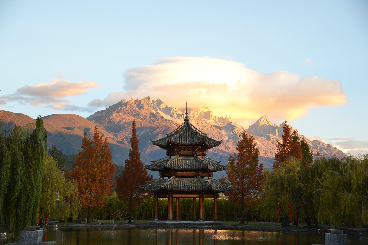 In conversation with Huang Huaihai, our expert guide in Yunnan, China