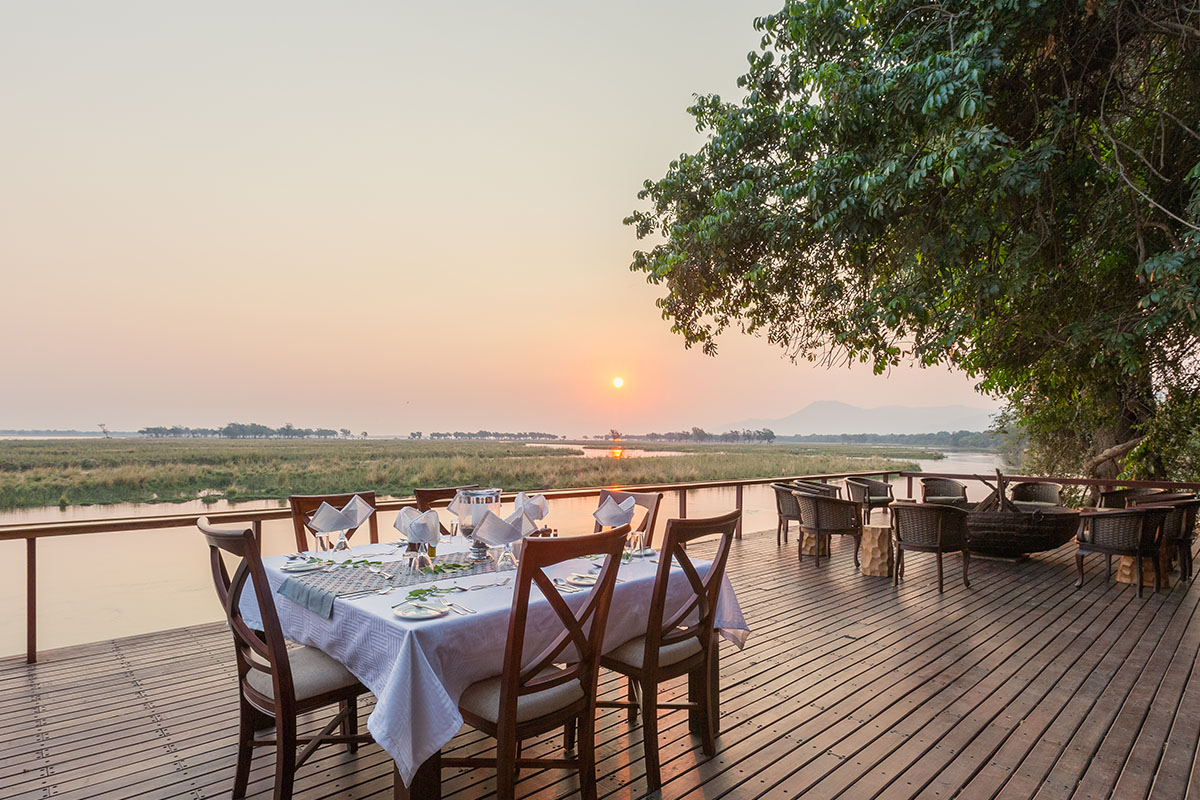 sausage tree camp, Best Lower Zambezi Lodges, Zambia
