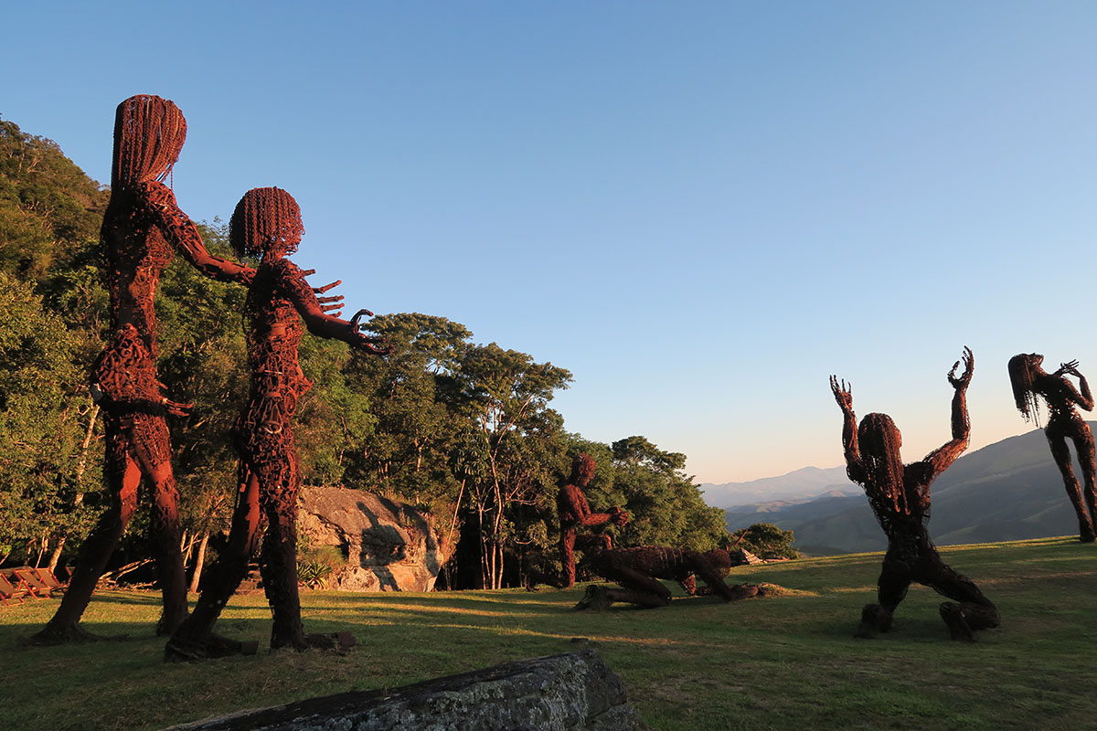 Why should you visit Reserva do Ibitipoca?
