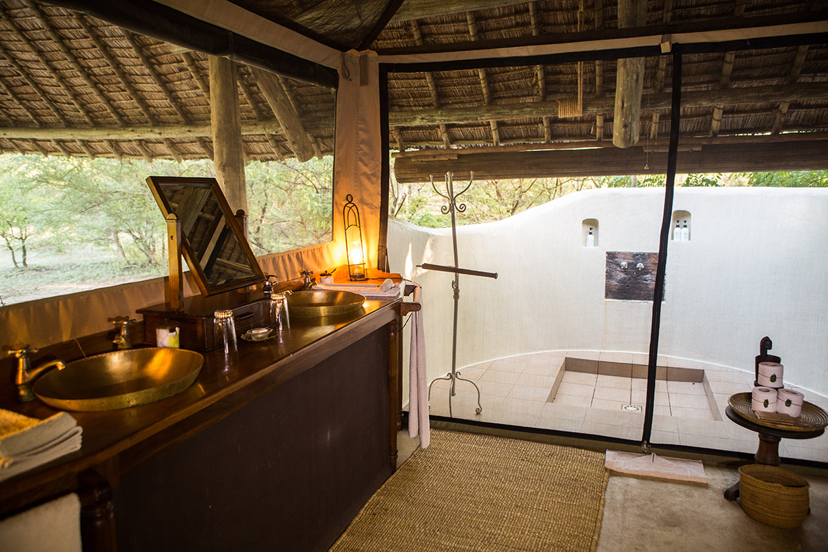 The best bush-and-beach honeymoon in southern Tanzania
