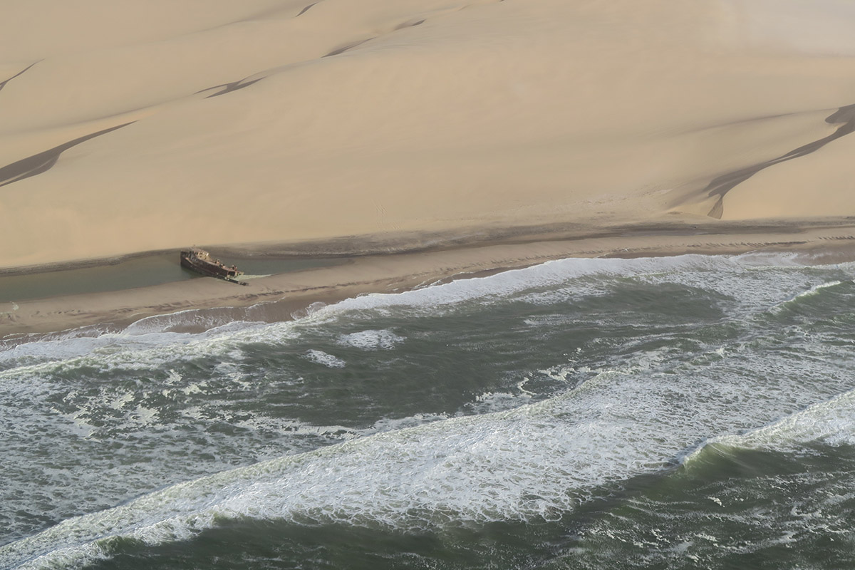 Namibia from the air: a scenic flight from Swakopmund to Sossusvlei