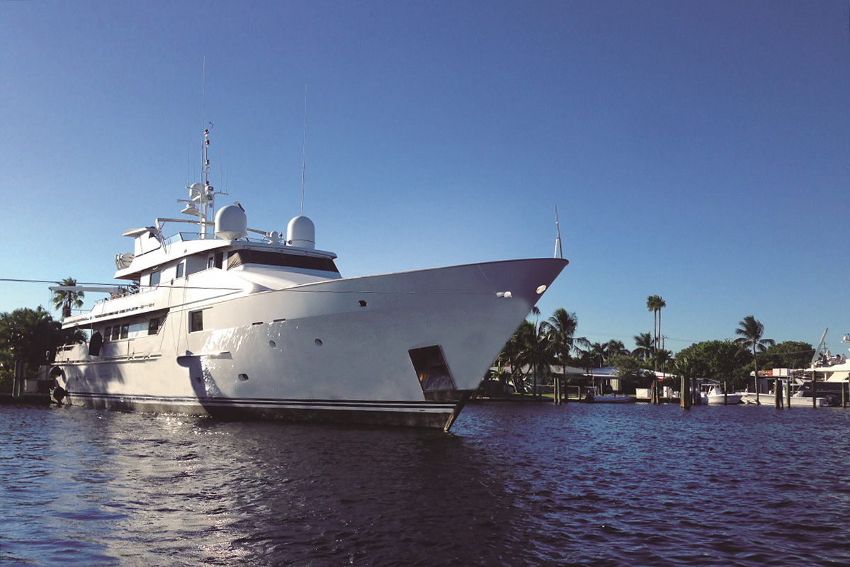 Stella Maris Galápagos