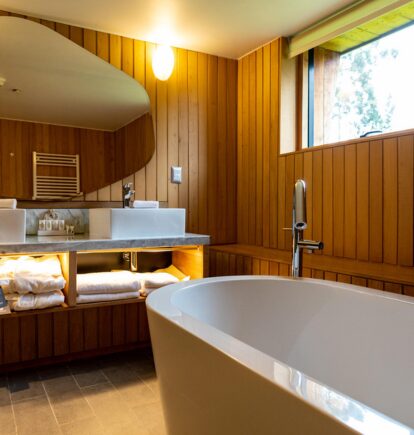 Bathroom, Tierra Chiloe, Chile