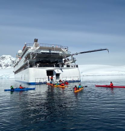 Greg Mortimer, Expedition Ship