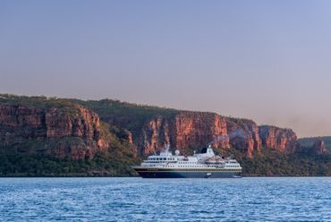 Exploring the Kimberley's on the Heritage Adventurer