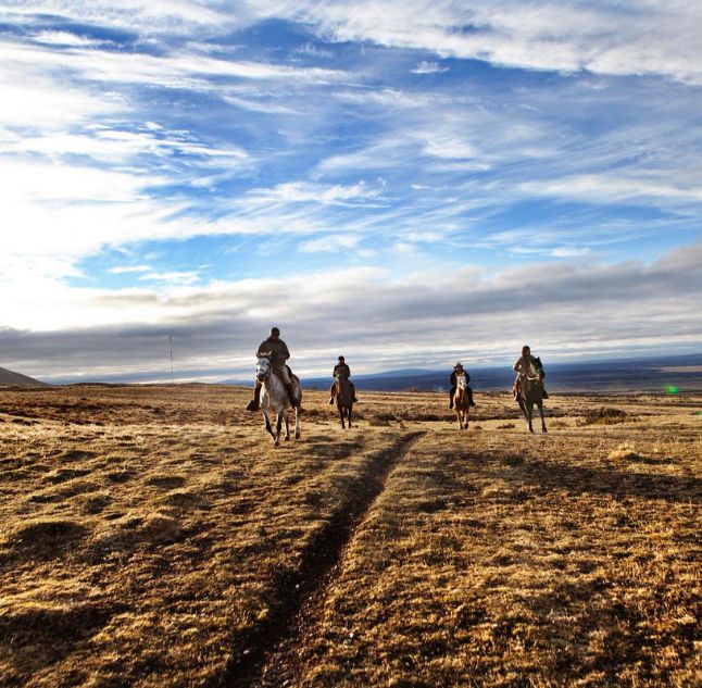 horseriding, Tierra Patagonia, Chile