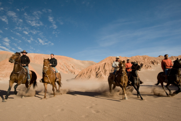 atacama-horse riding