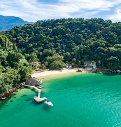 villa 28, angra dos reis, brazil