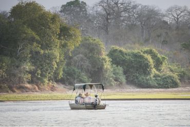 Sand River, Nyerere, Tanzania