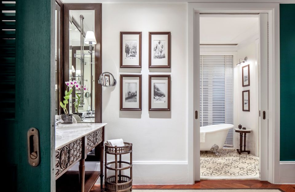 Rajah Brook Suite Bathroom, 137 Pillars House, Chiang Mai, Thailand
