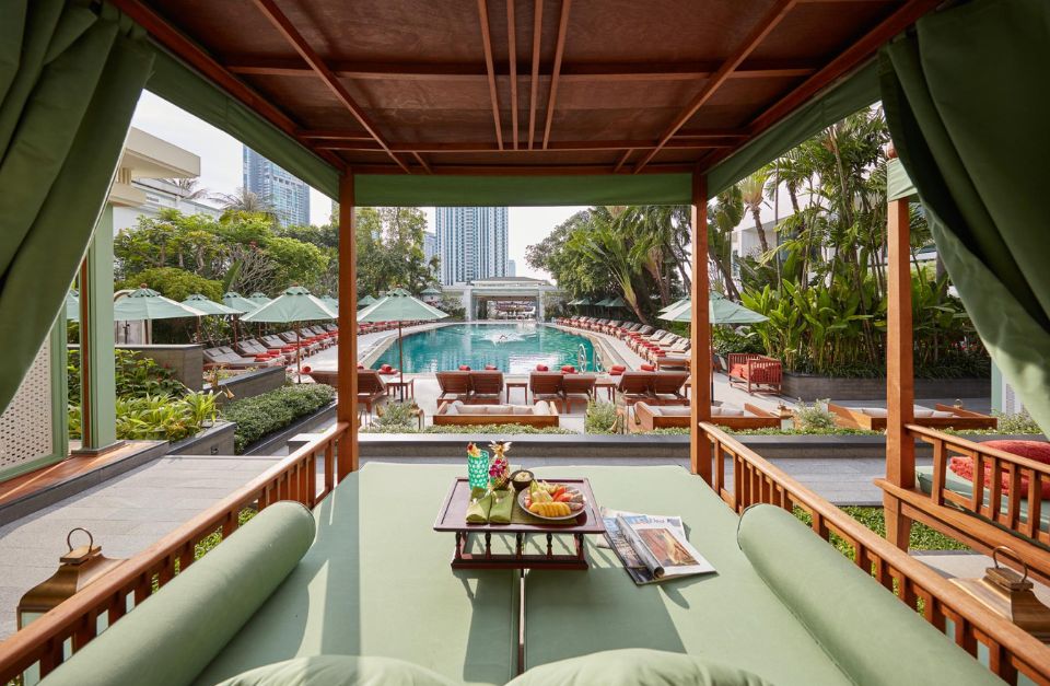 Poolside, Mandarin Oriental, Bangkok, Thailand