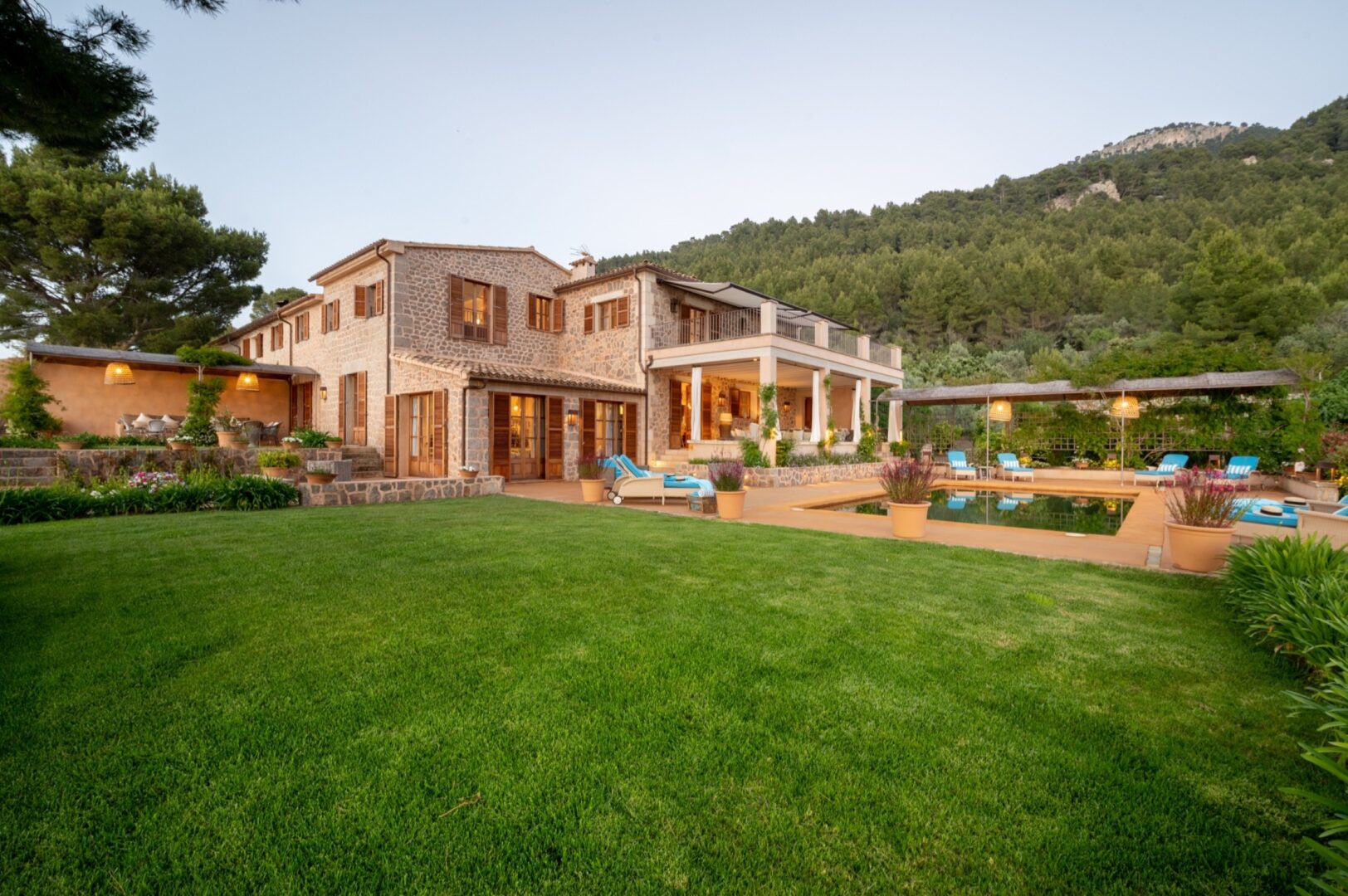 private villa with a swimming pool in Mallorca