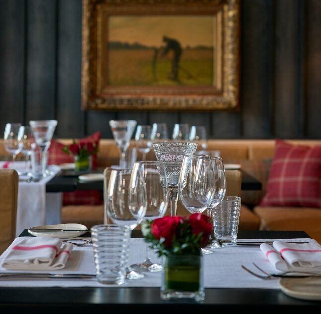 Elegant Dining, Huka Lodge, Taupo, New Zealand