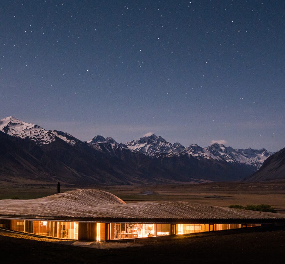 Exterior, The Lindis Lodge, Ahuriri Valley, New Zealand