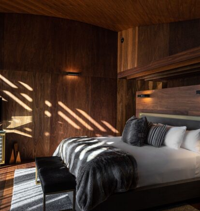 Suite Bedroom, The Lindis Lodge, Ahuriri Valley, New Zealand