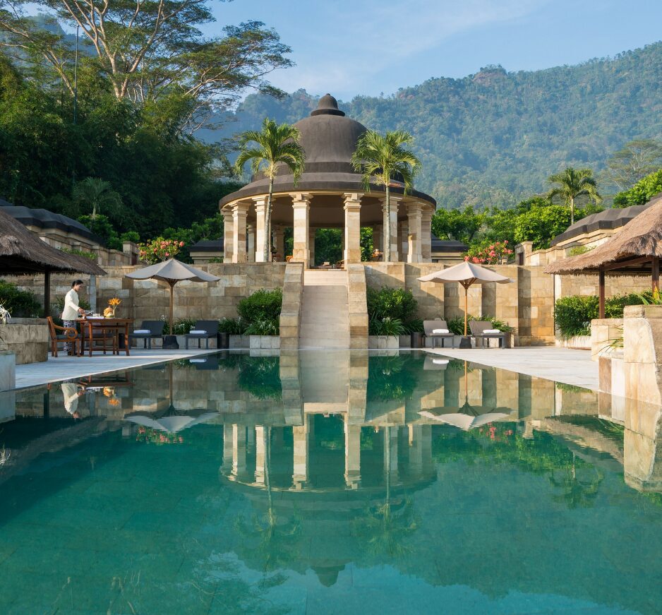 Dalem Jiwo Pool, Java, Amanjiwo