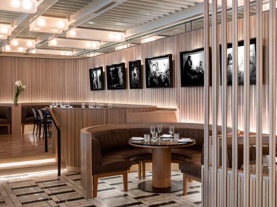 Four Seasons Hotel, Montréal, Québec, Canada