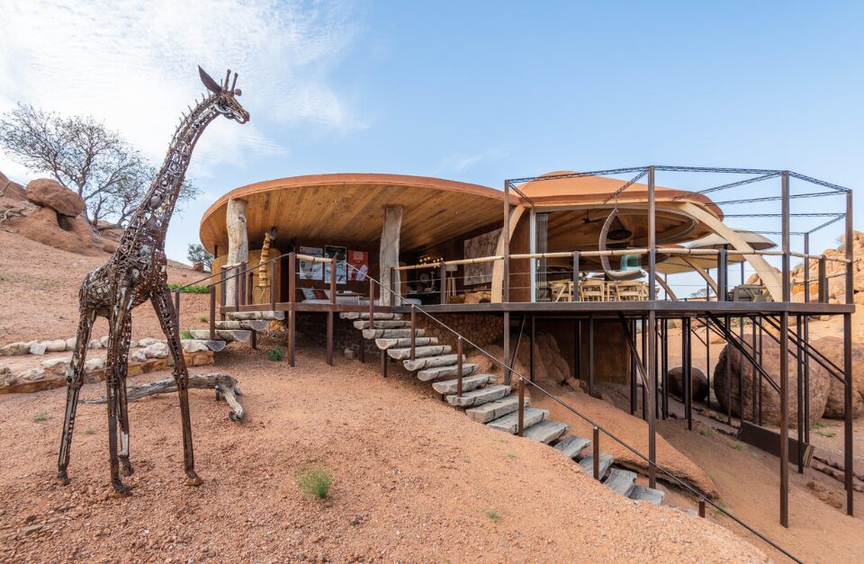 Onduli Ridge, Damaraland, Namibia