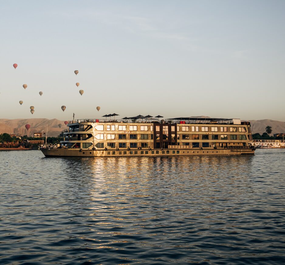 Historia dahabiya, Egypt