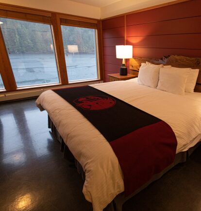 Spirit Bear Lodge, BC