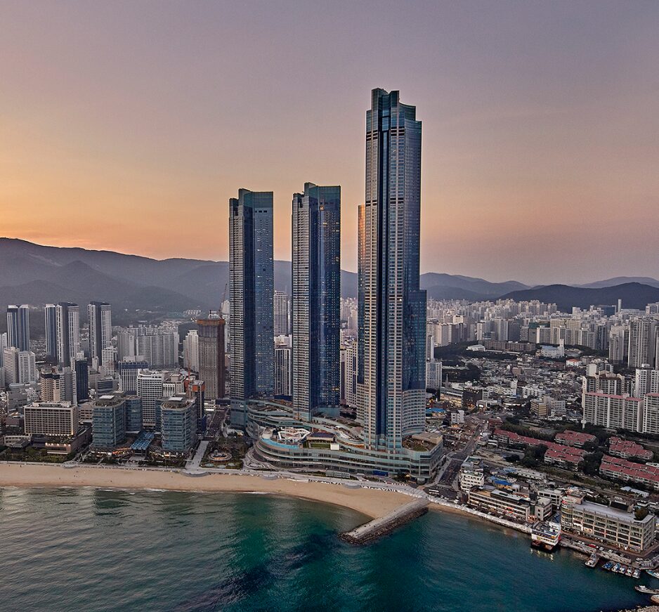 SIGNIEL, Busan