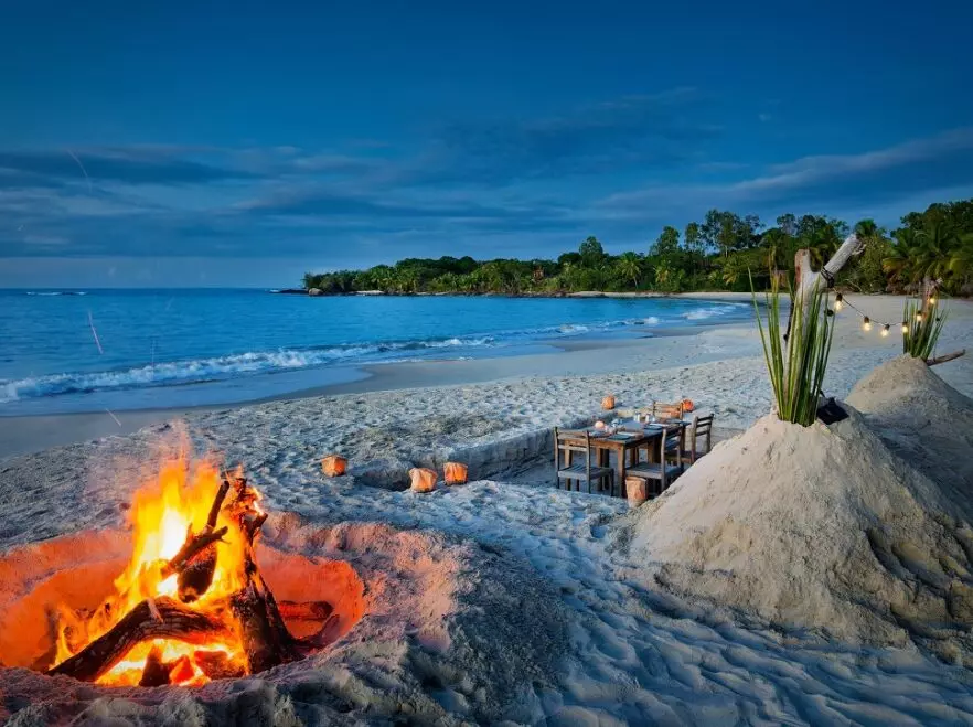 Evenings on the beach at Vooara