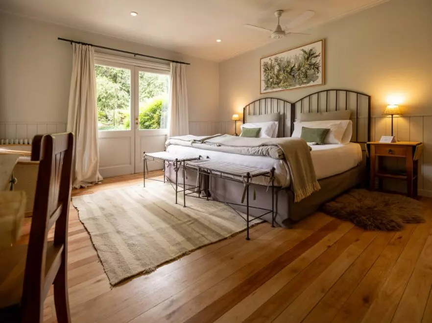 Bedroom, Tipiluke Lodge, Argentinean Lake District, Argentina